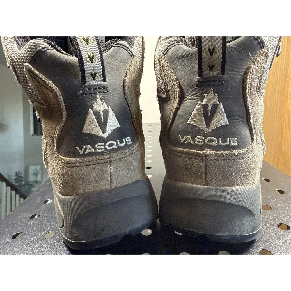 Vasque Breeze Youth 4M Tan Suede Hiking Boots 7201M